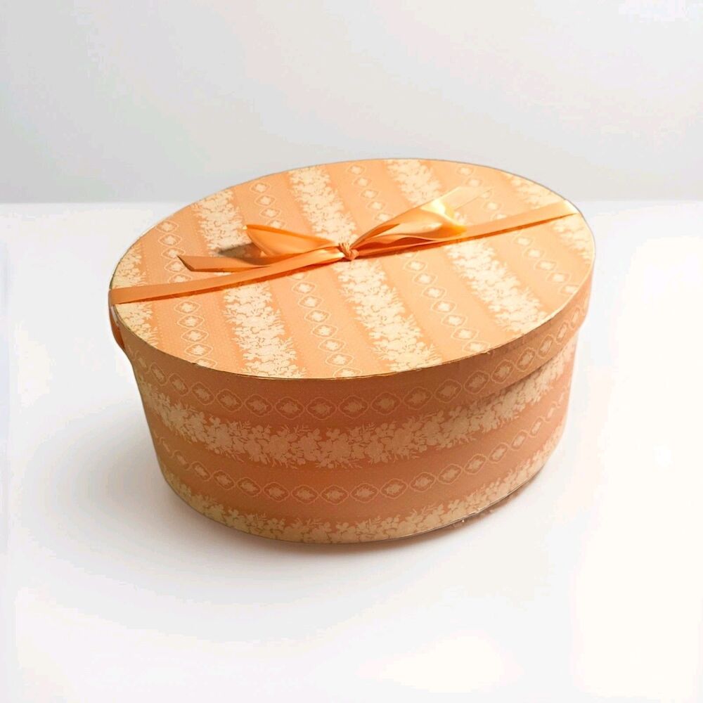 Oval Hat Box with Lid, Peach White Floral, Cardboard Paper, 14x12x6 in Vintage